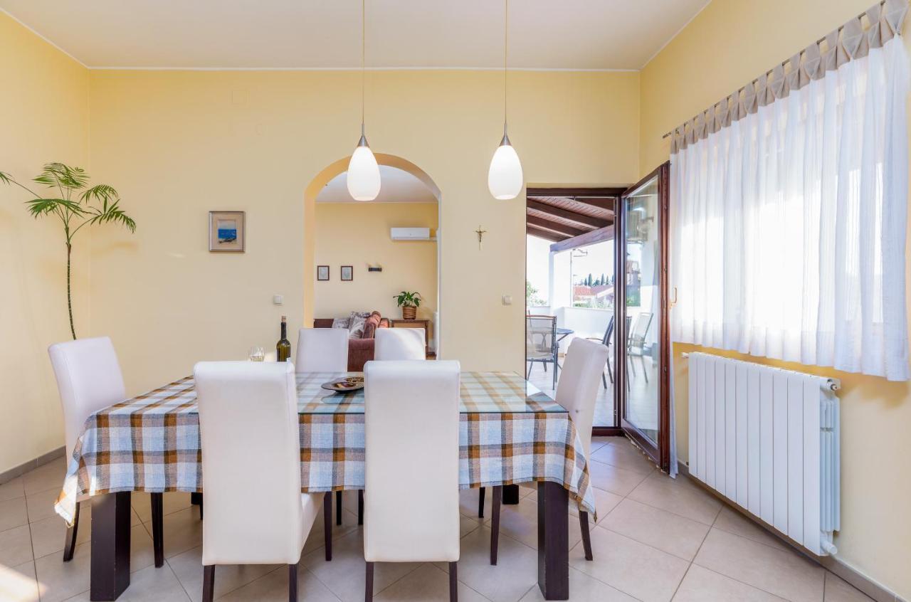 Apartment Luana A1 Fazana Exterior photo